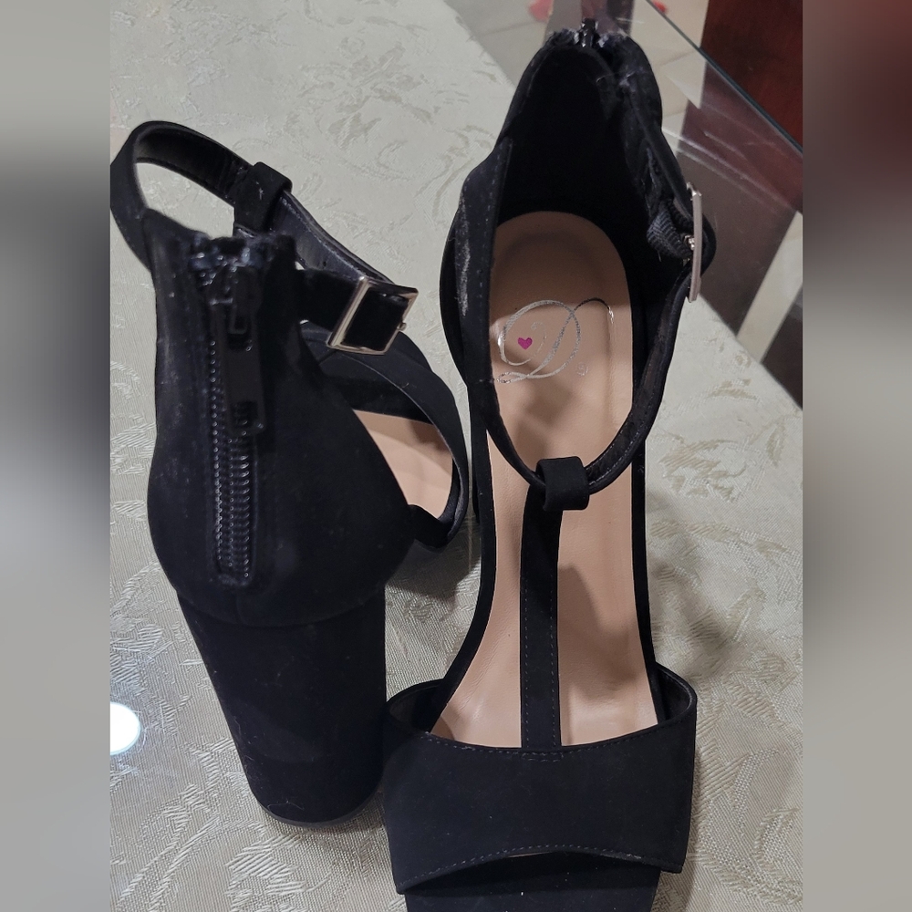 Elegant Black Women's Heels